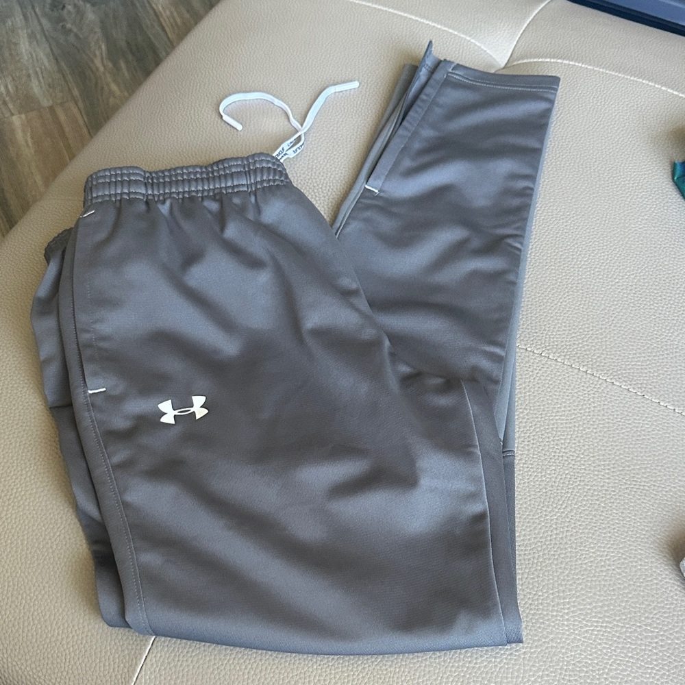 UNDER ARMOUR WOMEN'S CHALLENGER KNIT PANT
